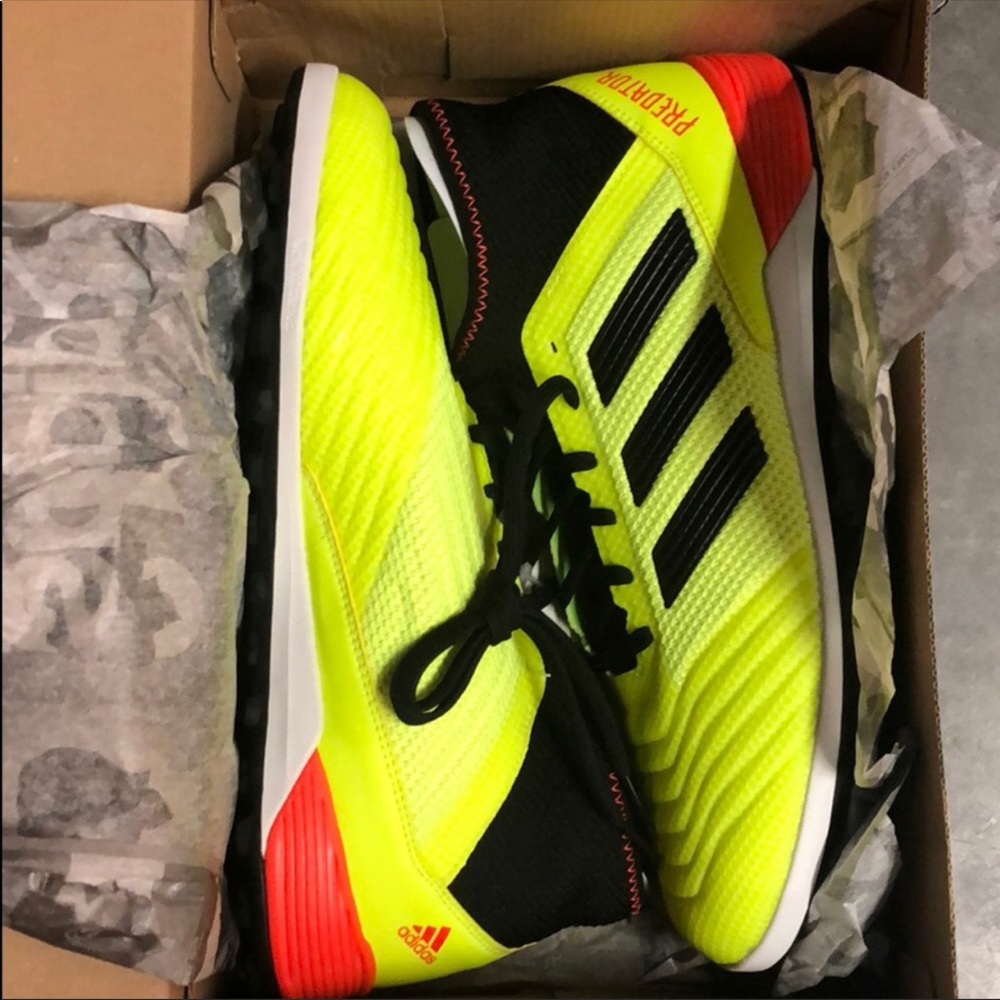 Adidas Predator Tango 18.3 Tf DB2134 B8,xxx,13,25 - Picture 4 of 5